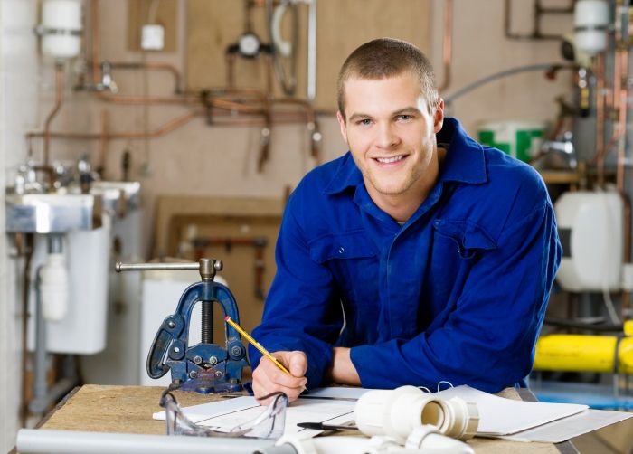 Курс Сметчик АВС-4/Геодезист/Автоэлектрик/Холодильщик/Столяр