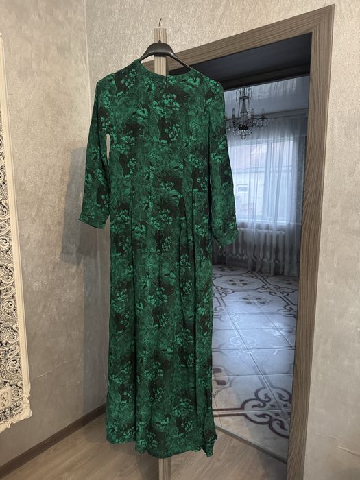 Продам платье  хорошее качество