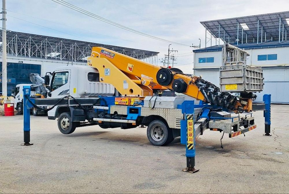 Автовышка Астана