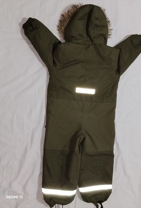 Combinezon h&m baiat 5ani
