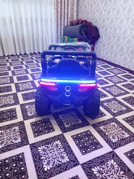 Bolalar uchun elektron moshina sotiladi