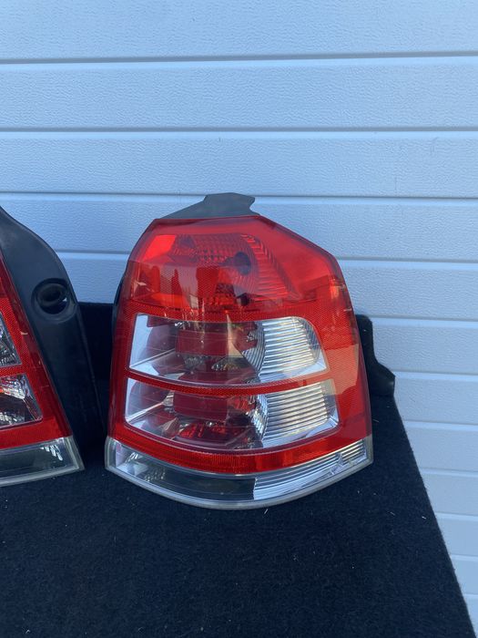 Stop stanga stop dreapta / lampa / tripla Opel Zafira B facelift 2009+
