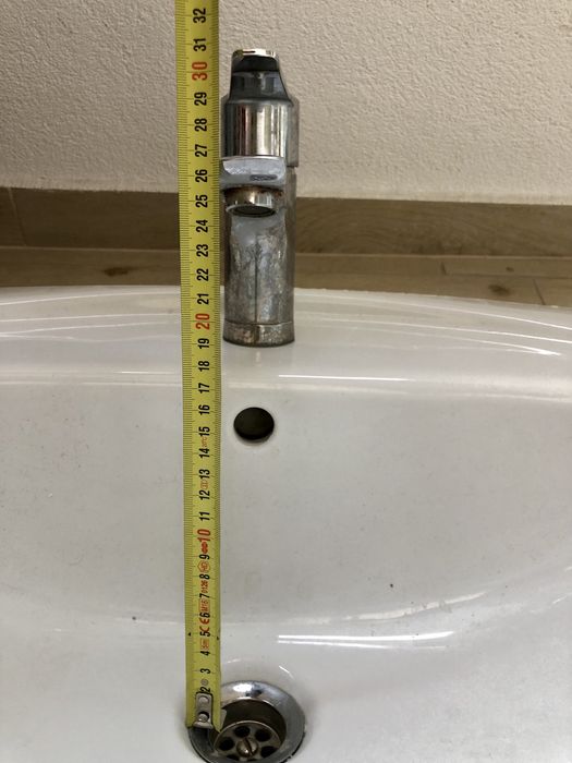 Chiuveta ceramica cu baterie Ramon Soler