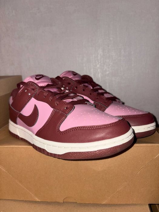 Nike Dunk Low - Номер 40.5