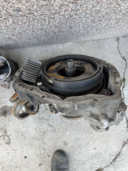 Эвро МАЗ блок , Чулок , средний редуктор, ступица