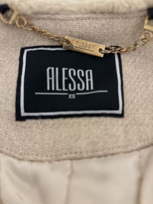 Зимно палтенце на Alessa