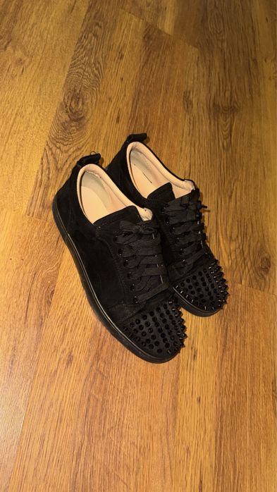 Louboutin Low Top negrii