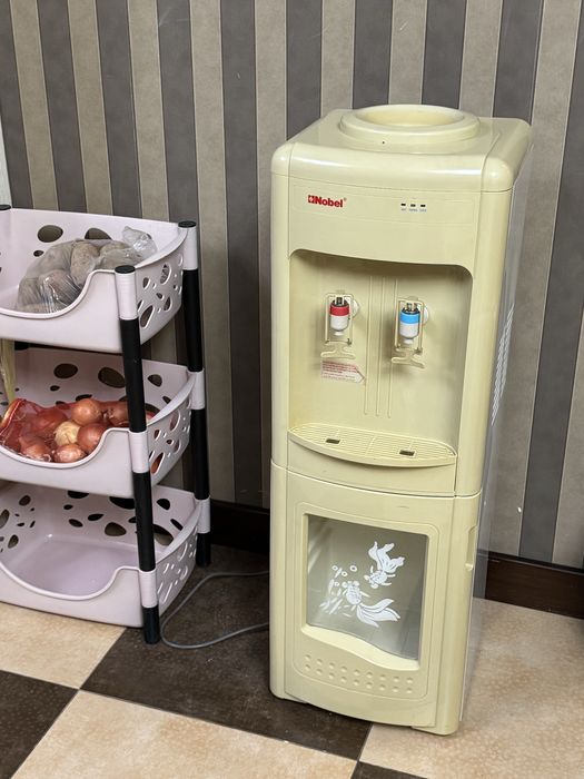 Куллер для воды б/у