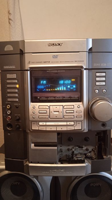 Муз.центр Sony MHC RV600D