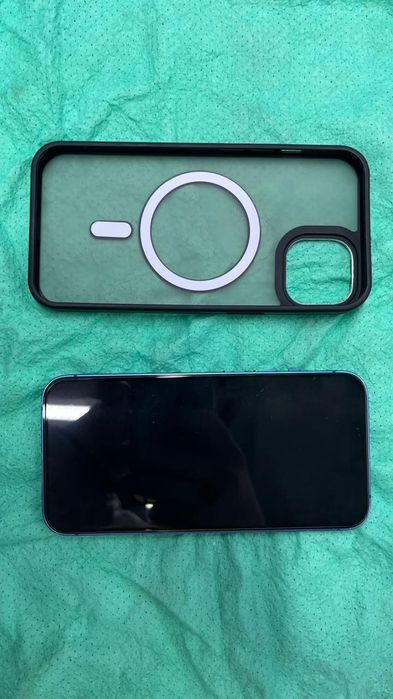 Продам или обменяю iPhone 13