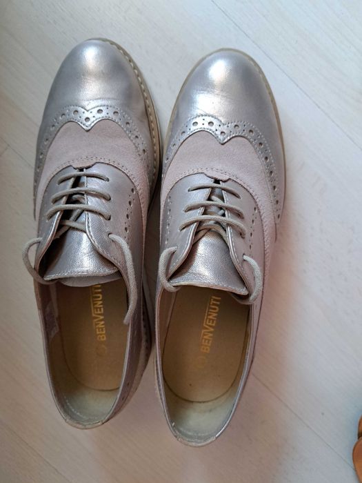 Pantofi Oxford bej din piele naturala Benvenutti