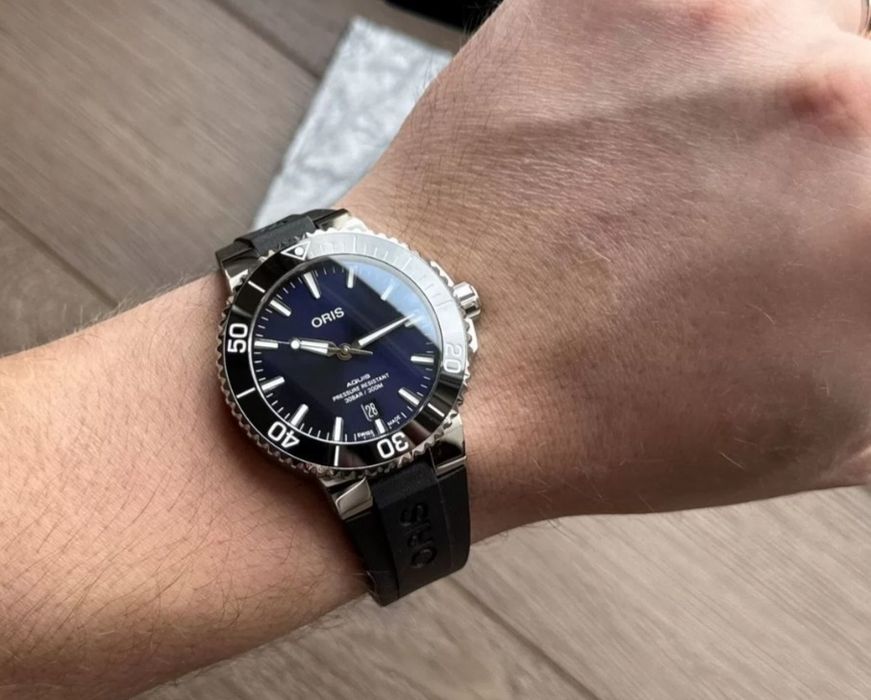 Oris наручные 7330