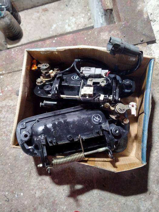 Тойота Чайзер. Марк . ручки двери