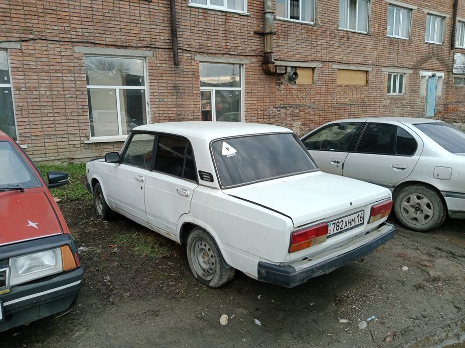 Продам Жигули 2107