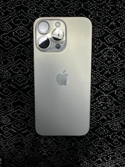 IPhone 15 pro max продам 256/90