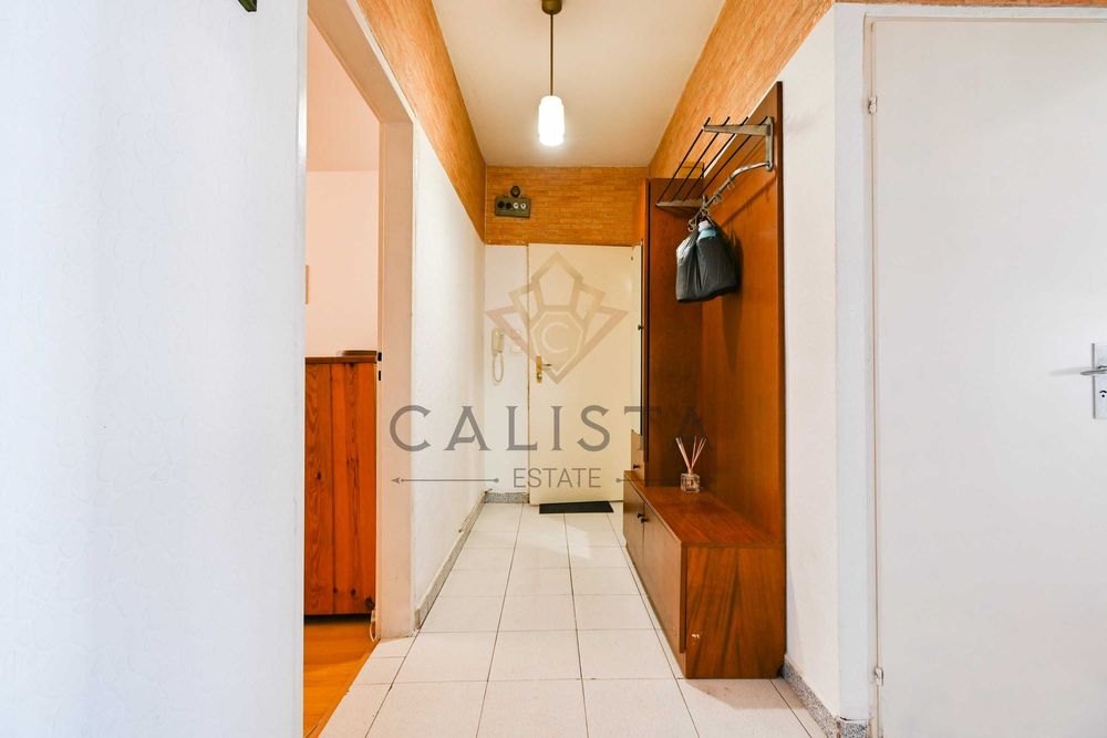 Тристаен апартамент под наем в ж.к. Света троица, 2157709