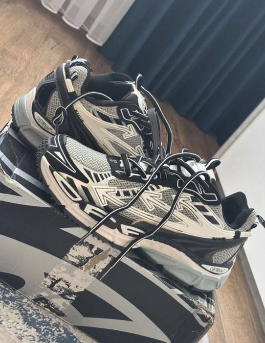 off white be right back