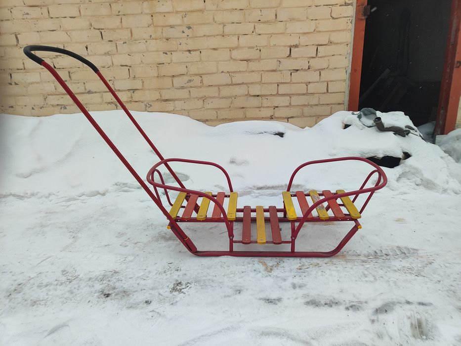 Продам санки 2 местные