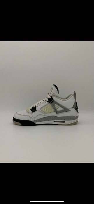 Jordan 4 White Cement  Marimea (Size) 45  100% Authentic