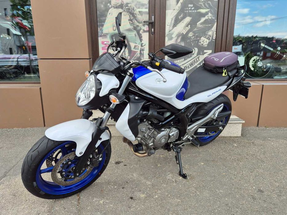 Suzuki Gladius 650 17.500 KM ~ Grantie ~ Rate FIXE ~