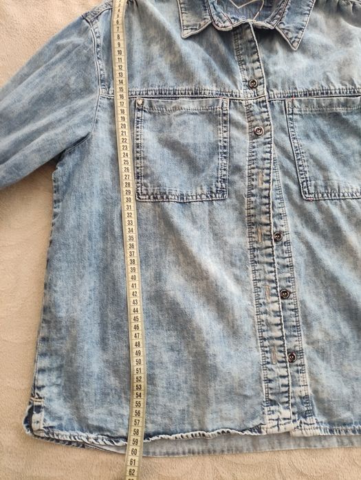 Дамски сако М/Л
М/Л/10лв.д
Без забележки.