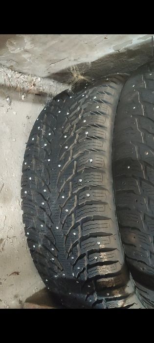 Зимние резины 4 шт 275/55/20