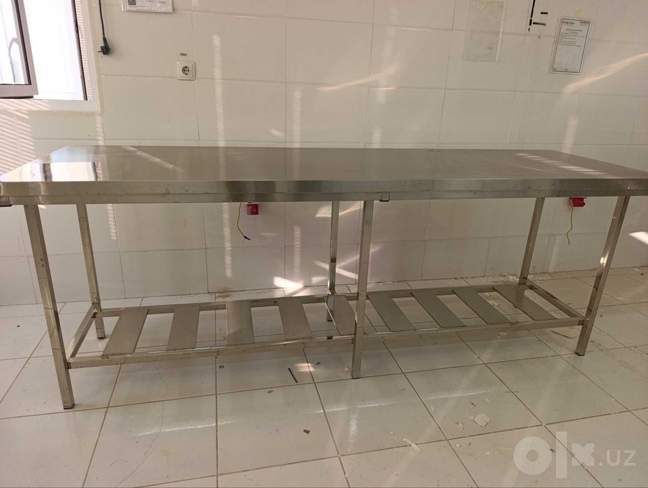 Стол из нержавеющей стали с полкой 230×70×90 см