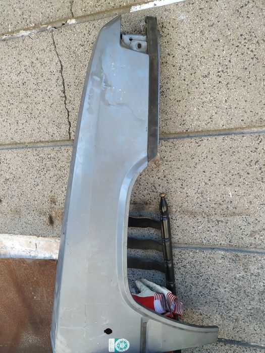 Преден десен калник за Ситроен ВХ