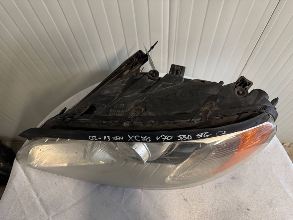 Far stanga Volvo XC70 V70 S80 XENON 2008/2009/2010/2011/2012/2013