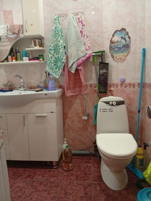 Продам 3-комн . квартиру