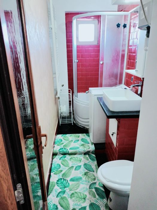 inchiriez apartament