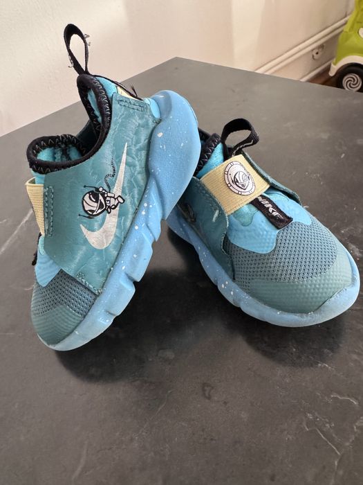 Adidasi adidas marimea 22