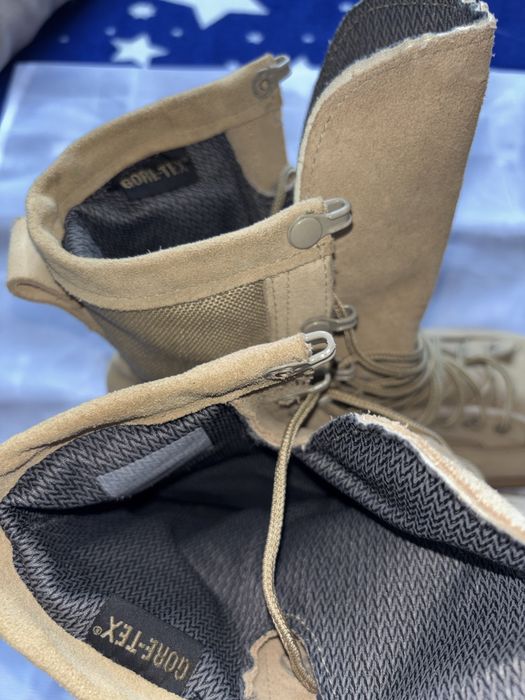 Bocanci militari Rocky