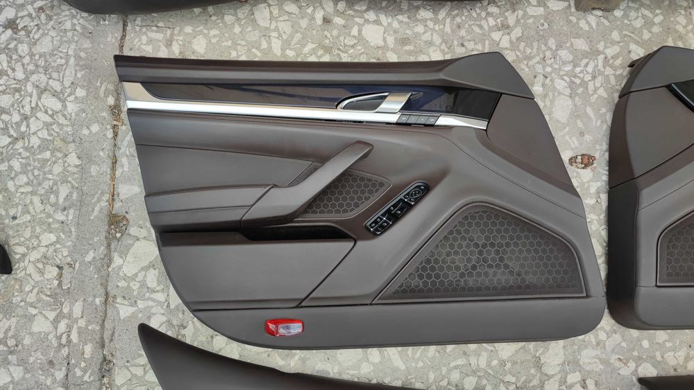 Кожен перфо салон Porsche Panamera 4S подгрев Порше Панамера