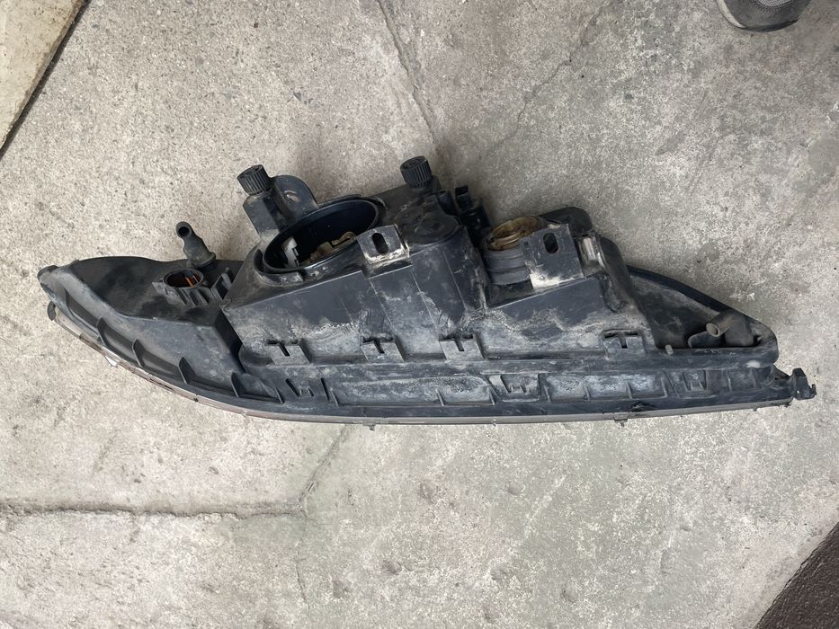 Фара левая BMW E39