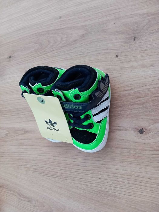 Бебешки маратонки / кецове Fila / Бебешки буйки / обувки Nike / Adidas