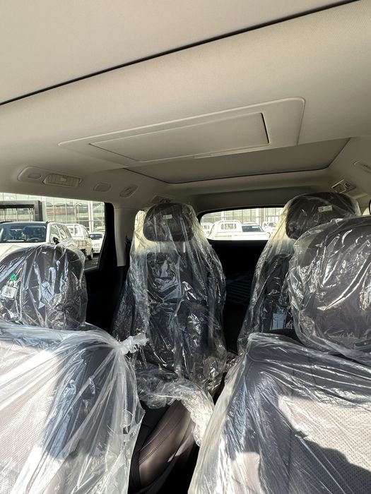 Leapmotor 2025 c16 gibrit 200 km premium dop opsiya