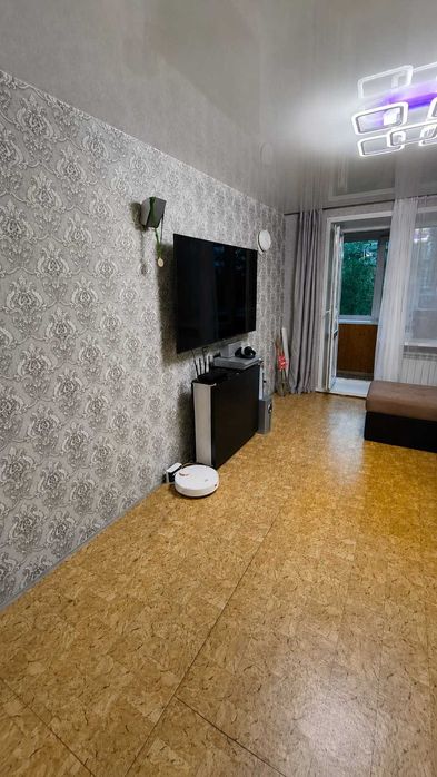 Продам 3 комнатную квартиру