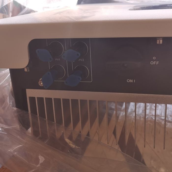 Solax трифазен инвертор 6kw, X3-6.0-T-D, чисто нов с гаранция 5 години