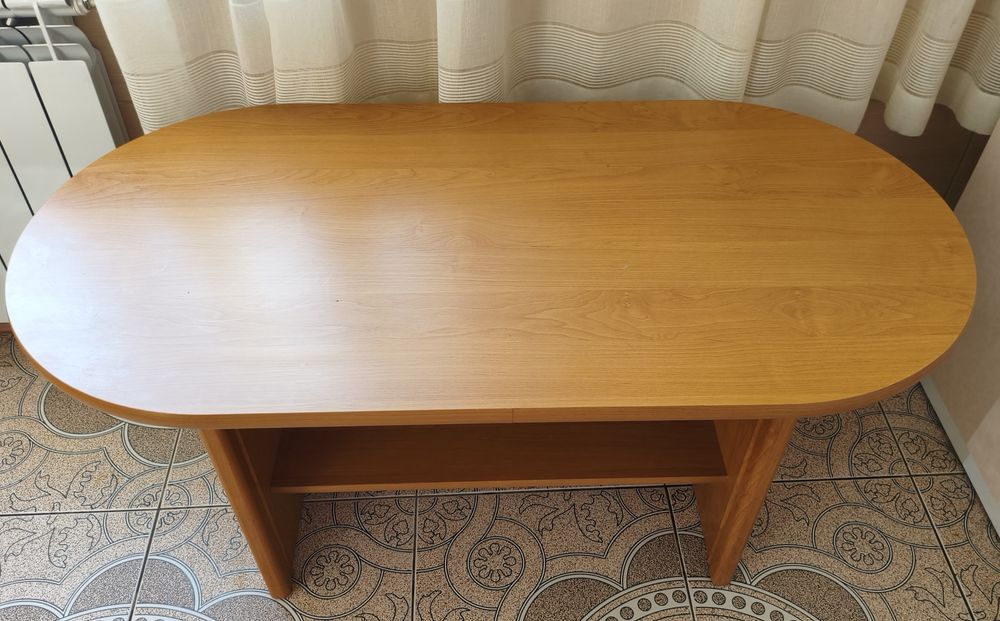 Журнальный столик