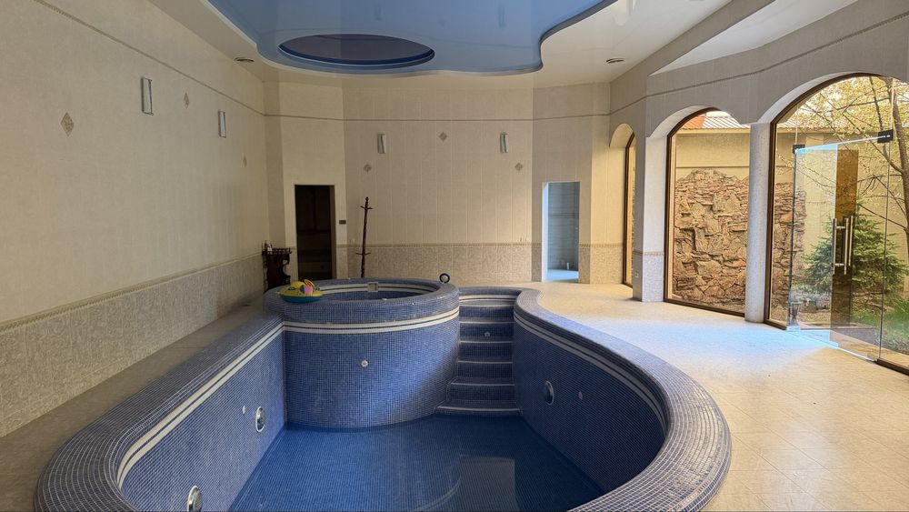 Продается, Участок на Луначарском