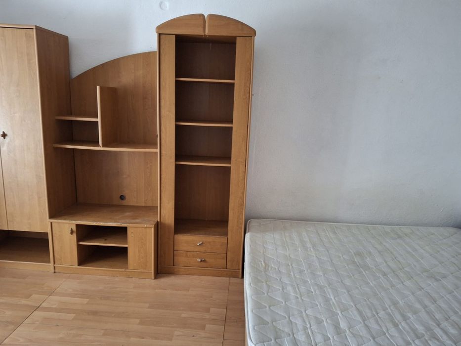 Inchiriez garsoniera