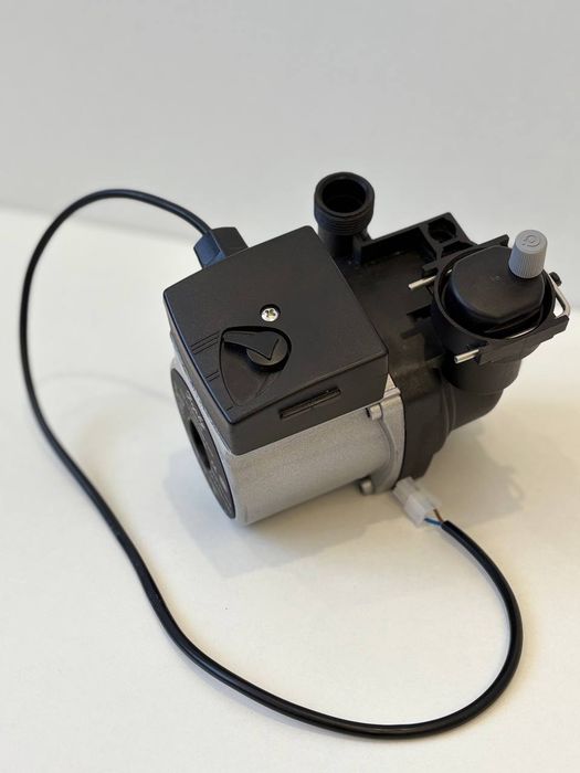 Для котла Navien Ace. Насос аналог