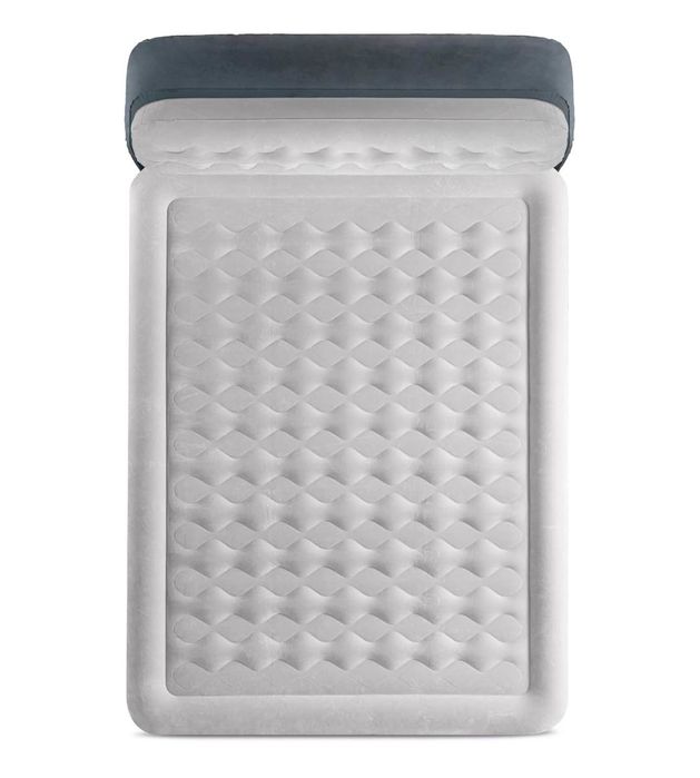 Продается надувная кровать двуспальная.