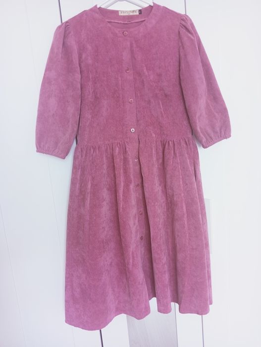 Платье вельвет 46