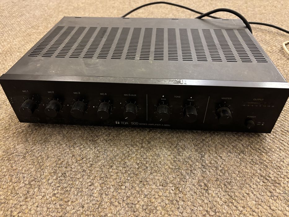 Amplificator TOA500