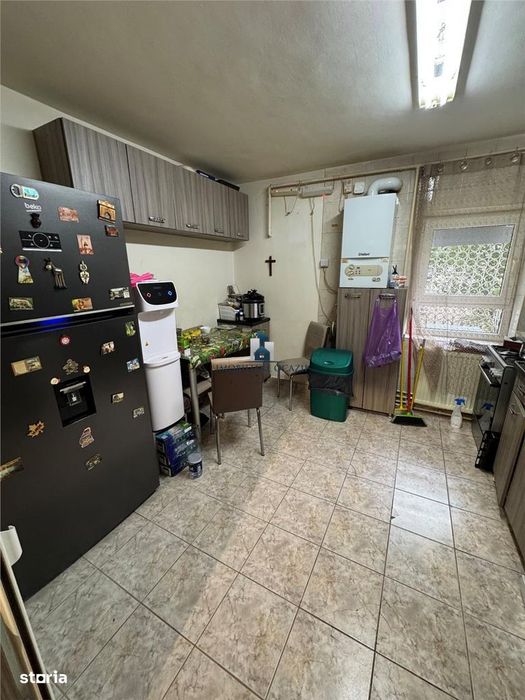 Apartament 4 camere Hol H Bld. Brancoveanu,