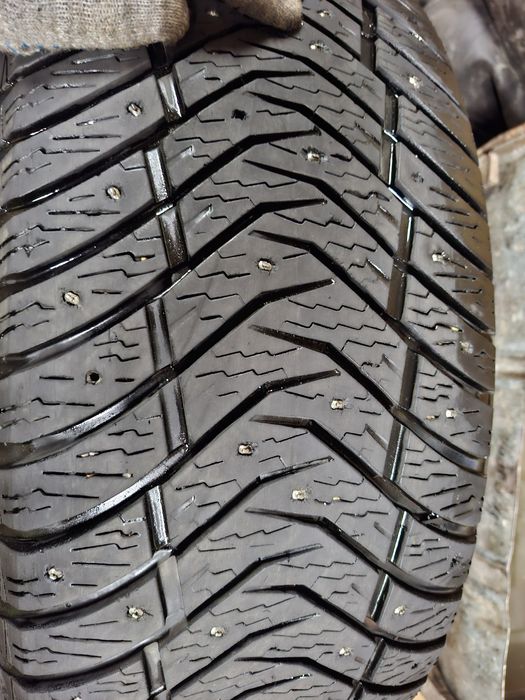 Срочно продам шины R 22