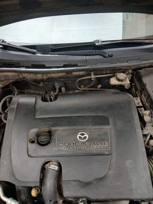 Автомобил Мазда 3