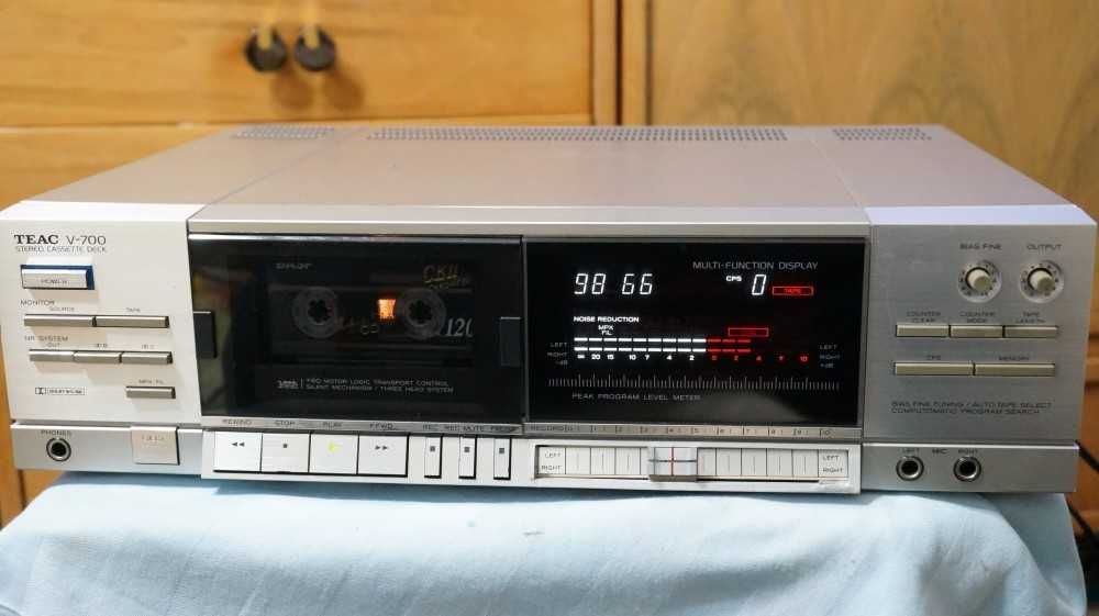 Casetofon deck TEAC V700 3 Head